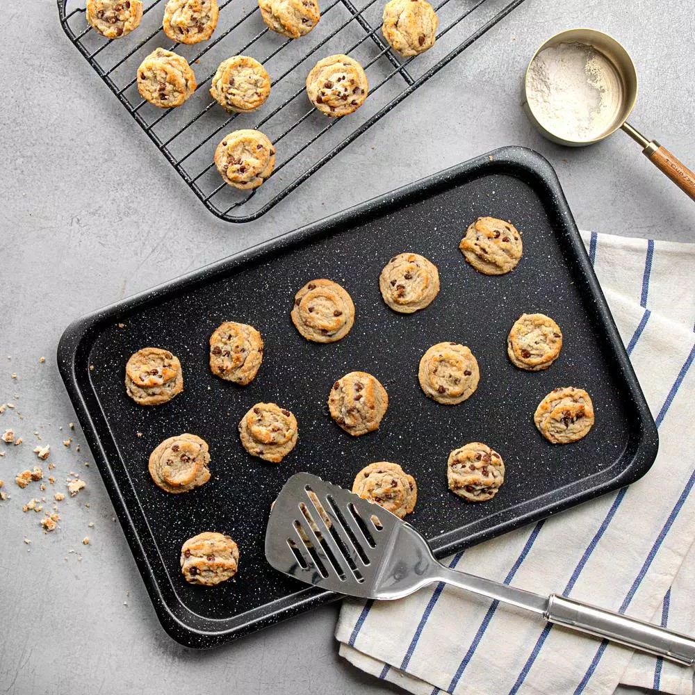 GRANITESTONE Stack Master 6-Piece Mineral And Diamond Infused Non-Stick Space Saving Stackable Bakeware Set - Image 4