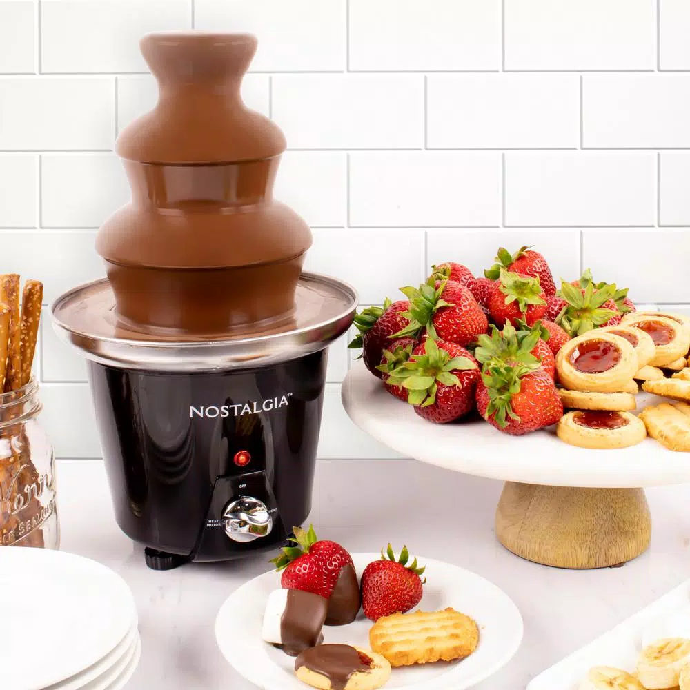Nostalgia Chocolate Fountain - Image 6