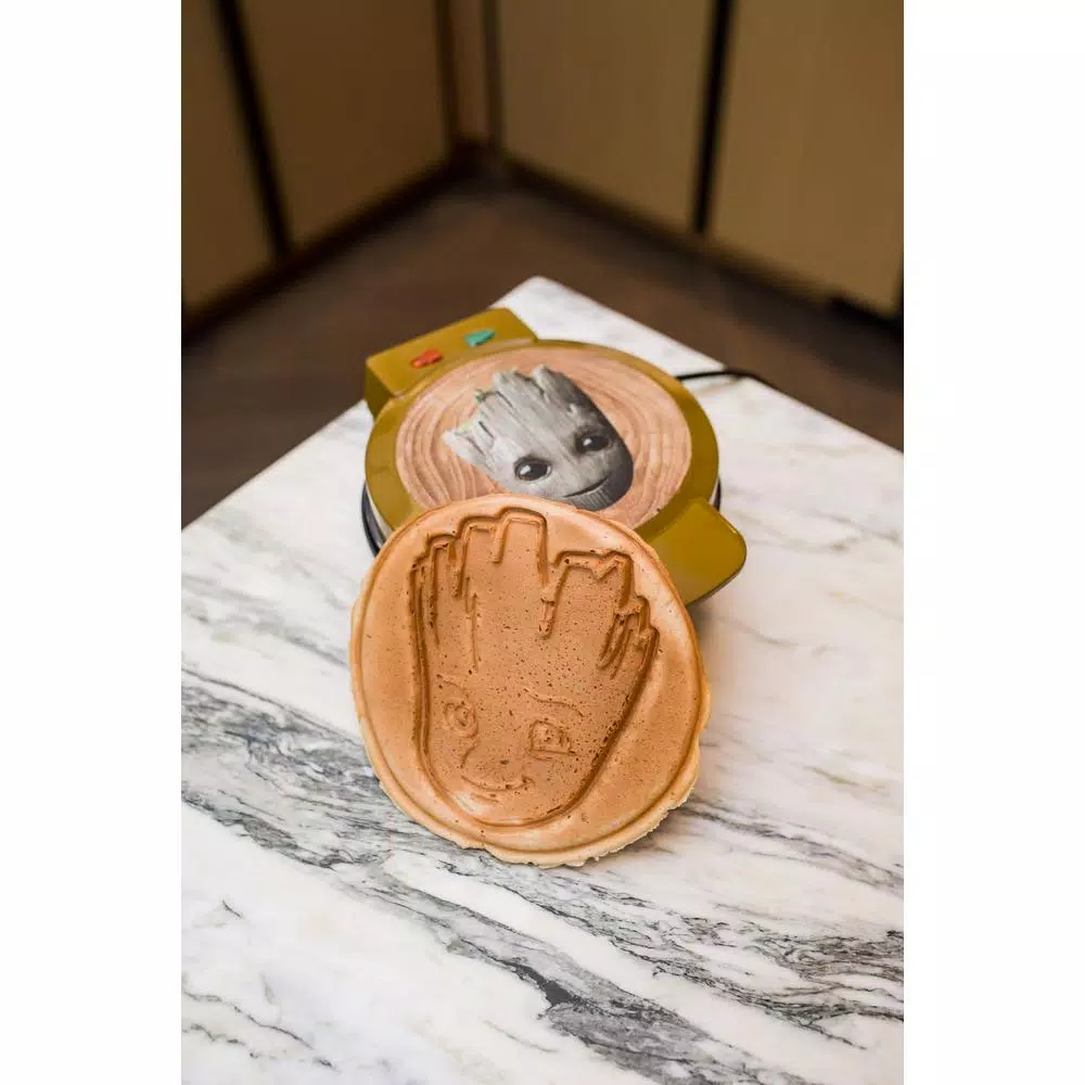 Uncanny Brands Marvel Movie Groot Waffle Brown Maker - Image 4