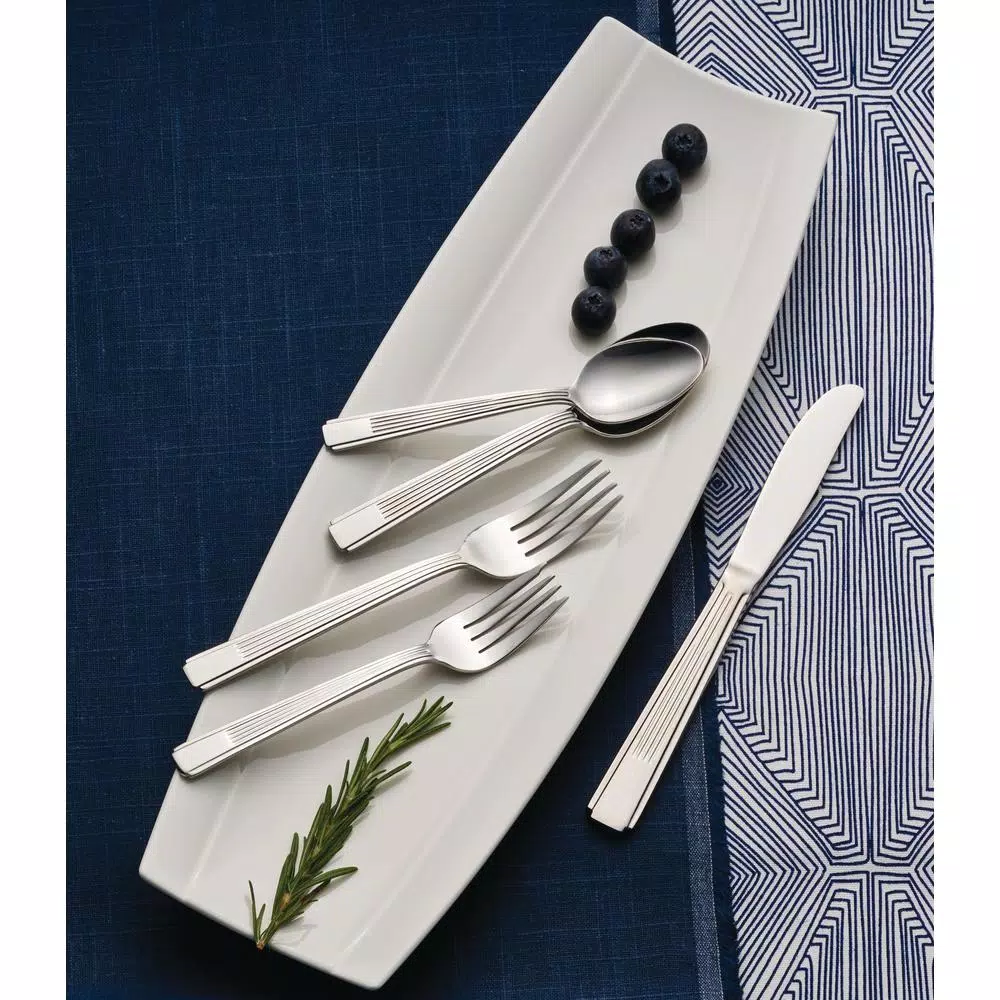Oneida Park Place 18/0 Stainless Steel Cocktail Forks (Set Of 12) - Image 3