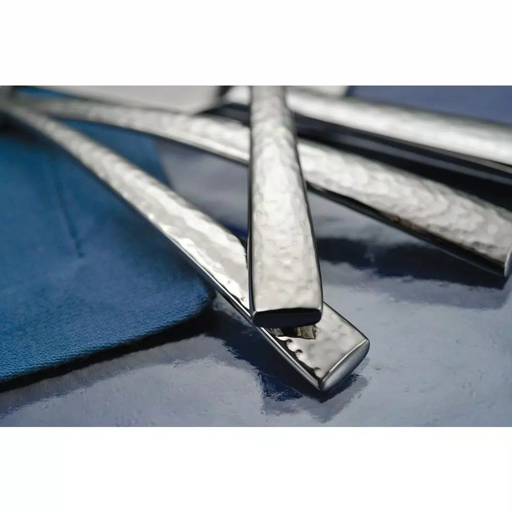 Oneida Cabria 18/10 Stainless Steel Dinner Forks (Set Of 12) - Image 2