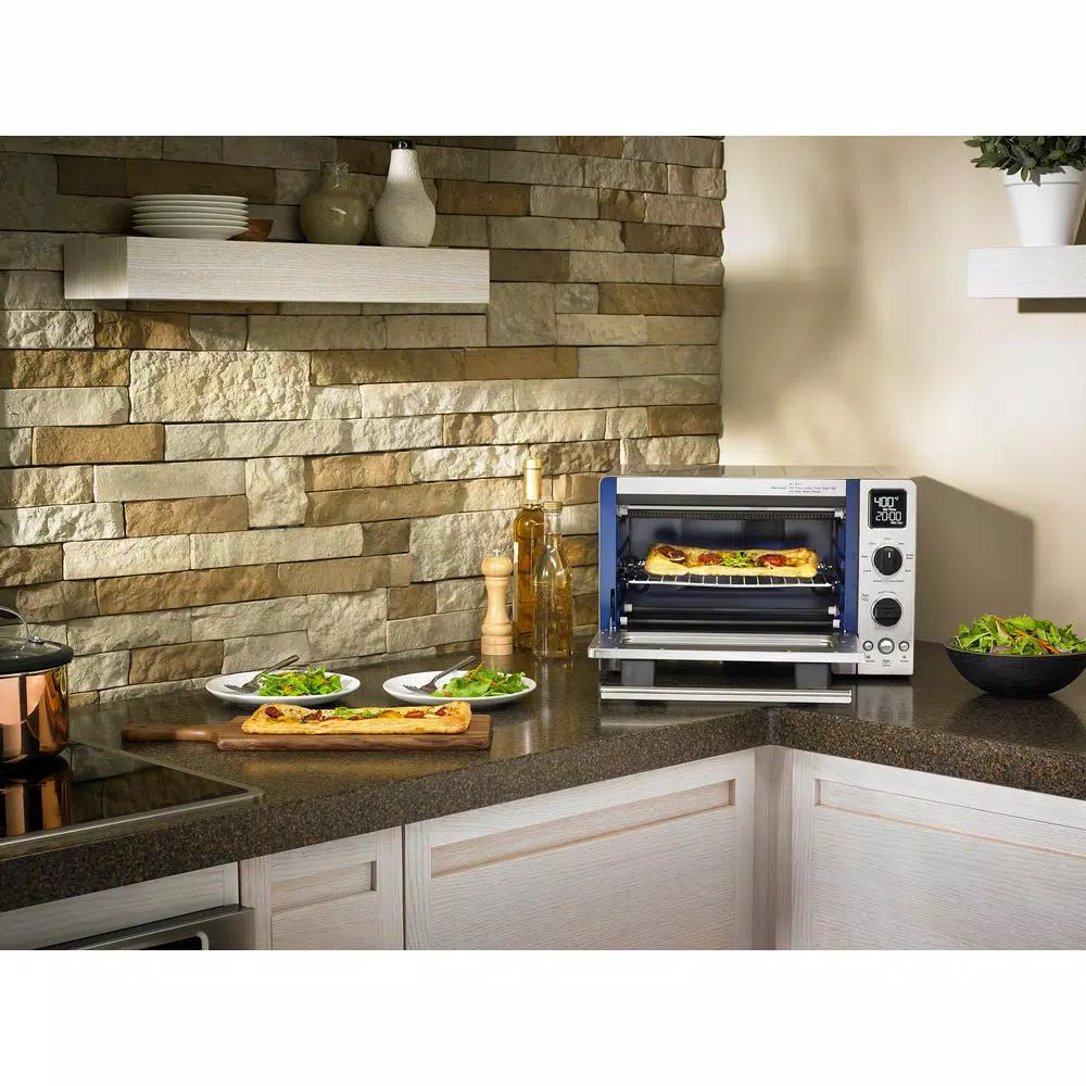KitchenAid 1800 W 4-Slice Stainless Steel Convection Toaster Oven - Image 4